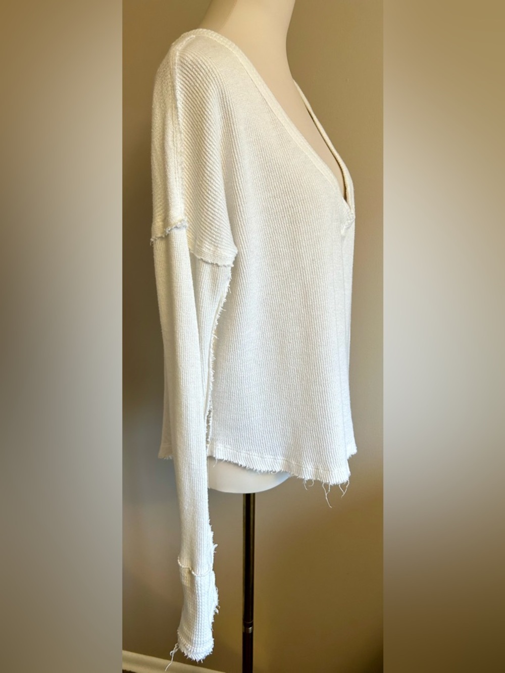 We The Free V-Neck Cropped T-Shirt